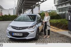 Opel: Το Μηχανολογικό Κέντρο του Rüsselsheim αποκτά πάνω από 160 Σταθμούς Φόρτισης για Ηλεκτρικά Αυτοκίνητα
