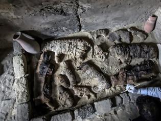 Φωτογραφία για Δεκάδες μούμιες γατιών ανακαλύφθηκαν σε σαρκοφάγους άνω των 6000 ετών στην Αίγυπτο