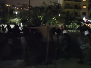 Φωτογραφία για Indymedia: Έτσι χτύπησαν τα ΜΑΤ του ΣΥΡΙΖΑ την πορεία της 17 Νοέμβρη (ΒΙΝΤΕΟ)