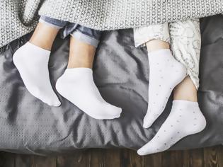 Φωτογραφία για Φοράτε κάλτσες στον ύπνο σας; Τότε είστε πιο υγιείς, υποστηρίζουν οι ερευνητές!