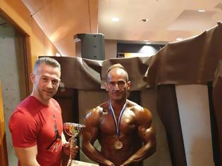 Φωτογραφία για H Ένωση Τρικάλων συγχαίρει τον Αθανάσιο Καραμάνο για την 1η θέση στους αγώνες bodybuilding