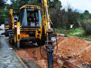 Φωτογραφία για 132 εκατ. ευρώ για 43 νέα έργα σε 39 δήμους εκτός Σπάτων, Αρτέμιδος