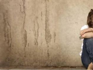 Φωτογραφία για Εισαγγελική παρέμβαση για 4χρονο αγοράκι που δεν μιλά - Ζει σε ερείπιο στον Βόλο
