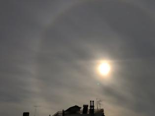 Φωτογραφία για Ένα εντυπωσιακό ηλιακό φαινόμενο στον ουρανό του Αγρινίου