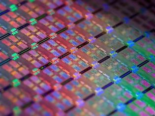 Φωτογραφία για Η Intel ετοιμάζει τους επεξεργαστές 10-core «Comet Lake» στα 14nm