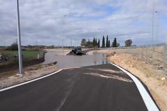 Ο παράδρομος του αυτοκινητόδρομου Ακτίου -Αμβρακίας με τις πρώτες βροχές μετετράπη σε λίμνη!
