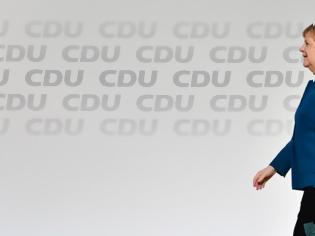 Φωτογραφία για Γερμανία: Ιστορική ημέρα για το CDU - Η Μέρκελ παραδίδει τη σκυτάλη στον διάδοχό της
