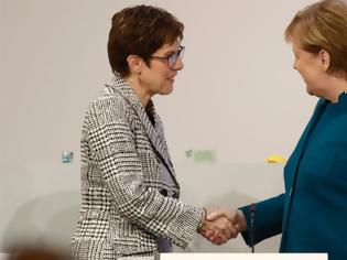 Φωτογραφία για Γερμανία: Η Άνεγκρετ Κραμπ - Καρενμπάουερ εξελέγη πρόεδρος του CDU