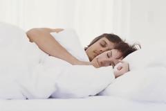 Βελτίωσε τον ύπνο σου με αυτά τα πέντε απλά tips!