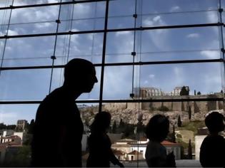 Φωτογραφία για ΔΝΤ: «Πνιγμένος» στα χρέη ο ιδιωτικός τομέας στην Ελλάδα