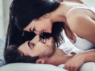 Φωτογραφία για Πόνος στη μέση και σεξ: Ποια ερωτική στάση είναι η καλύτερη για άνδρες και γυναίκες;