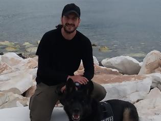 Φωτογραφία για Το συγκινητικό αντίο της ΕΛΑΣ στον αστυνομικό σκύλο της Χαλκιδικής «Τζάκι»