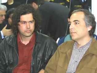 Φωτογραφία για Ο Ξηρός θα ζητήσει εκ νέου αποφυλάκιση και ο Κουφοντίνας θα πάρει νέα άδεια σε δύο μήνες