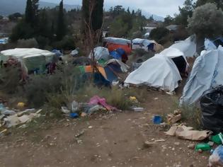 Φωτογραφία για Deutsche Welle: Απελπιστικές, αν όχι απάνθρωπες, οι συνθήκες διαβίωσης στο hot spot της Χίου