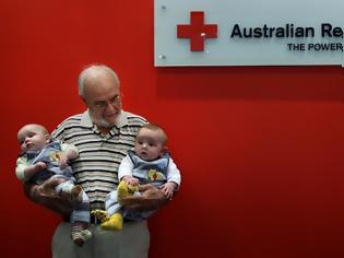 Φωτογραφία για Ο Αυστραλός εθελοντής αιμοδότης που έχει σώσει περισσότερα από 2,4 εκατομμύρια μωρά!
