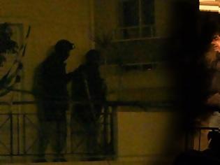 Φωτογραφία για Πώς έγινε η επέμβαση τής ΕΚΑΜ για τη σύλληψη του 60χρονου στον Άγιο Δημήτριο
