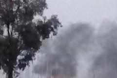 Πάτρα: Καίγονται ιστιοφόρα στην πύλη 7 του παλιού λιμανιού