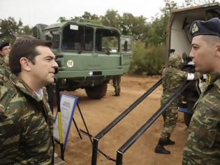 Φωτογραφία για Η “χακί” εκδοχή του Τσίπρα,η εμπιστοσύνη στους στρατιωτικούς και η επιλογή Αποστολάκη