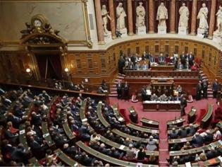Φωτογραφία για Γαλλία: Εγκρίθηκε το νομοσχέδιο που προετοιμάζει τη χώρα για το Brexit