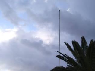 Φωτογραφία για Υποστολή σημαίας χωρίς άγημα και πριν την δύση του ηλίου στην Μυτιλήνη-Εκνευρισμός στους πολίτες (PICS)