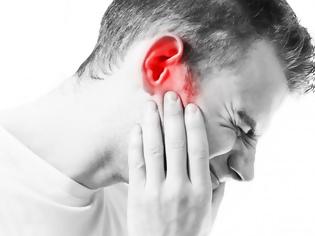 Φωτογραφία για Πότε ο πόνος στο αυτί μπορεί να υποδηλώνει μόλυνση και πότε κρύωμα;