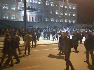 Φωτογραφία για Ένωση Αθηνών: Έκοβαν τα ρεπό μέσα στα μαύρα μεσάνυχτα