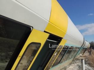 Φωτογραφία για Τρένο εκτροχιάστηκε και «τούμπαρε» στο Λιανοκλάδι