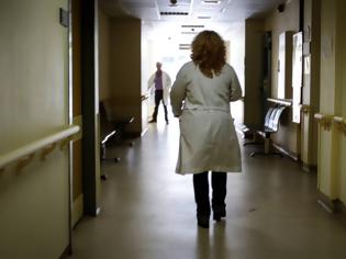 Φωτογραφία για Καστοριά: Στο νοσοκομείο 300 άτομα - Το ΚΕΕΛΠΝΟ ψάχνει την αιτία