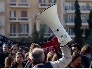 Φωτογραφία για Στην Πάτρα διαμαρτύρεται η ΠΟΕΔΗΝ για τα προβλήματα των νοσοκομείων της δυτικής Ελλάδας