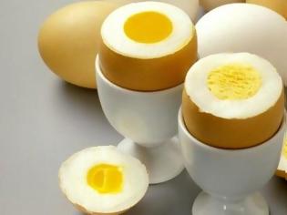 Φωτογραφία για Μετανιώσατε που βράσατε τα αβγά σας; Ε, ξεβράστε τα!