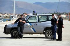 Σάμος: Στρατιωτικός συνελήφθη για αποστολή εξωλέμβιων μηχανών χωρίς παραστατικά