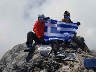 Φωτογραφία για Δυο Ελληνίδες έβαλαν σκοπό να κατακτήσουν το Έβερεστ