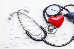 Τρία απλά tips για να ρυθμίσετε την υπέρταση και να αποτρέψετε την εμφάνιση καρδιοπαθειών