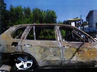 Φωτογραφία για Εξώδικο στην BMW για X5 που κάηκε ολοσχερώς, θέτοντας τρία άτομα σε κίνδυνο