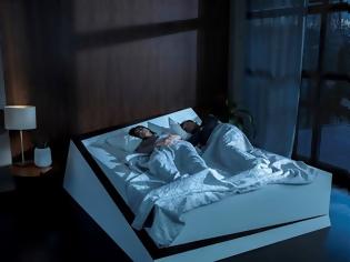 Φωτογραφία για Το μοναδικό κρεβάτι που … στέλνει τον καθένα στη μεριά του!