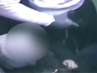 Φωτογραφία για Βίντεο-σοκ: Καρέ-καρέ ληστεία σε βενζινάδικο στα Γλυκά Νερά