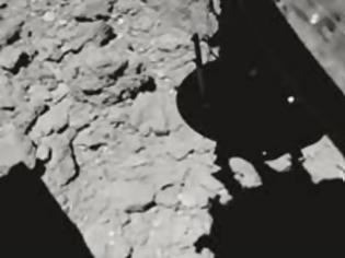 Φωτογραφία για Bίντεο: Το Hayabusa 2 πυροβολεί εξ’ επαφής τον αστεροειδή Ryugu