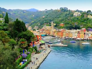 Φωτογραφία για Πρόστιμο έως 2.500 ευρώ στους τουρίστες που διασχίζουν το Cinque Terre με σαγιονάρες