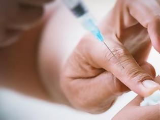 Φωτογραφία για Ένωση Ελεύθερων Επαγγελματιών Παθολόγων: Κανένα όφελος από τον εμβολιασμό στα φαρμακεία