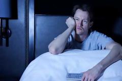 Η χρόνια αϋπνία αυξάνει τον κίνδυνο για καρδιακές παθήσεις και κατάθλιψη