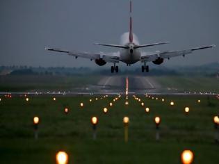 Φωτογραφία για Αναγκαστική προσγείωση έκανε ένας πιλότος για να κατεβάσει επιβάτη που προσευχόταν να … συγκρουστεί το αεροπλάνο!