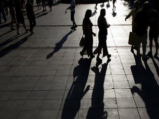 Φωτογραφία για ΟΟΣΑ: Οι Έλληνες φοβούνται για τις δαπάνες,υγεία, συντάξεις και γηρατειά