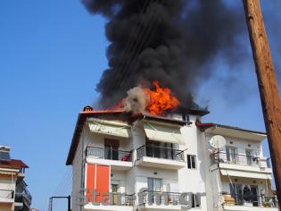 Φωτογραφία για Πυρκαγιά σε οικοδομή στα Γρεβενά (εικόνες + video)