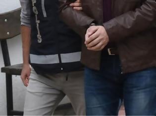 Φωτογραφία για Συνελήφθησαν πέντε πρώην αστυνομικοί που προσπάθησαν να περάσουν στην Ελλάδα