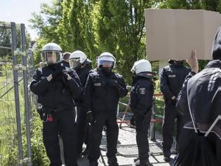 Φωτογραφία για Γερμανία: 10 συλλήψεις υπόπτων τζιχαντιστών για τον σχεδιασμό τρομοκρατικών επιθέσεων