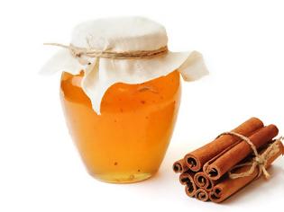 Φωτογραφία για Δείτε τις ευεργετικές επιπτώσεις στο σώμα σας αν τρώτε καθημερινά Μέλι και Κανέλα