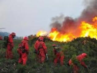 Φωτογραφία για Κίνα: Δεκάδες πυροσβέστες έχασαν τη ζωή τους σε δασική πυρκαγιά