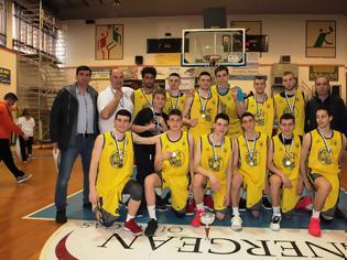 Φωτογραφία για Μπάσκετ Μαθητών Ελλάδας: Επανήλθαν στην κορυφή της Ελλάδας τα Εκπαιδευτήρια Μαντουλίδη-Επικράτησαν στον τελικό της Καβάλας με 73-64 των Εκπαιδευτηρίων Λαμπίρη (εικόνες)