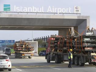 Φωτογραφία για Δείτε πώς οι Τούρκοι μεταφέρουν μέσα σε 45 ώρες όλη την Turkish Airlines...