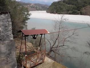 Φωτογραφία για Το μοναδικό χειροκίνητο τελεφερίκ στην Ελλάδα πάνω από τον Αχελώο (φωτο-video)